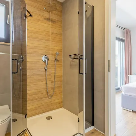 San Matteo فيلة Tar-Vabriga